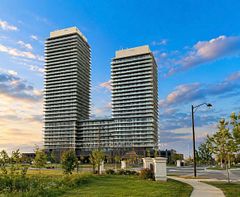 15 Skyridge Drive 2105, Brampton, ON L6P 4S3