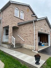 210 Ecclestone Drive Main, Brampton, ON L6X 3R1