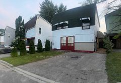 7 Grand River Court, Brampton, ON L6S 2J8