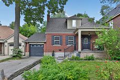 21 Cumberland Drive, Mississauga, ON L5G 3M7
