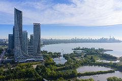 30 Shore Breeze Drive 6201, Toronto, ON M8V 0J1