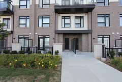 1585 Rose Way 123, Milton, ON L9E 1N4