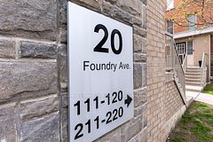 20 Foundry Avenue 120, Toronto, ON M6H 4L1
