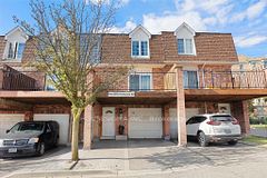 4950 Rathkeale Road 22, Mississauga, ON L5V 2L8