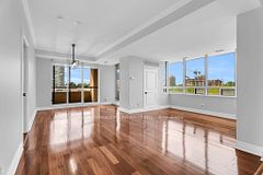 1 Belvedere Court 405, Brampton, ON L6V 4M6