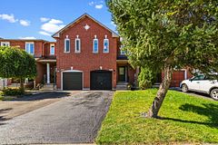 2093 Golden Orchard Trail, Oakville, ON L6M 3W8
