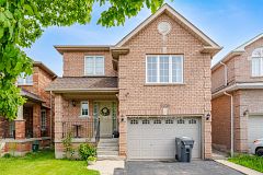 6409 Torre Drive Upper, Mississauga, ON L5V 2S5