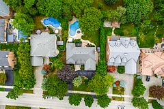 2446 Hammond Road, Mississauga, ON L5K 1T2