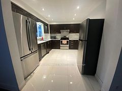 127 Fanshawe Drive, Brampton, ON L6Z 1A8
