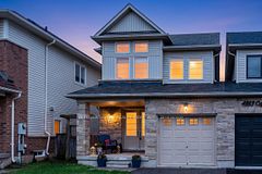 4881 E Capri Crescent, Burlington, ON L7M 0H8