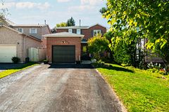 128 Elaine Drive, Orangeville, ON L9W 4S1