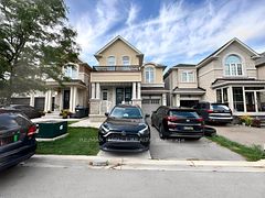 11 Ivor Crescent N, Brampton, ON L7A 4L5