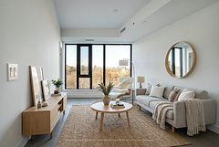 160 Kingsway Crescent 509, Toronto, ON M8X 0B5
