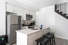 3562 Conolial Drive 202, Mississauga, ON L5L 5R9