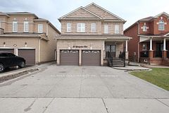 15 Youngestar Trail, Brampton, ON L6P 1P5