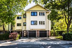 1A Laws Street, Toronto, ON M6P 2Y8