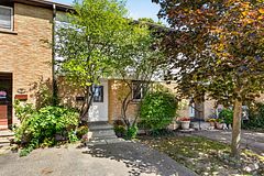 59 Maple Avenue 8, Halton Hills, ON L7G 1X8