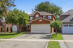 72 Appleton Trail, Brampton, ON L6W 4L3