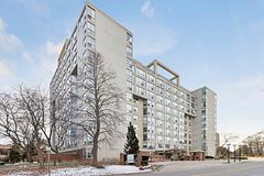 1110 Walden Circle 510, Mississauga, ON L5J 4R3