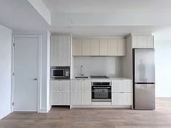 3009 Novar Road 1507, Mississauga, ON L5B 0P9
