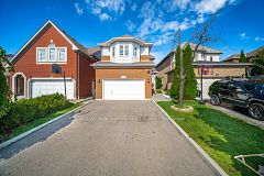 2485 Strathmore Crescent N, Mississauga, ON L5M 5K9