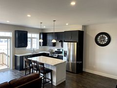 148 Sycamore Street S, Blue Mountains, ON L9Y 4E4