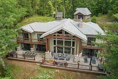 84 BIGWIN ISLAND, Lake of Bays, ON P0B 1A0