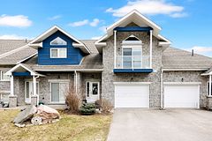 68 Webb Circle 13, Dysart et al, ON K0M 1S0