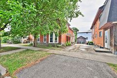 158 Lake Street, St. Catharines, ON L2R 5Y7