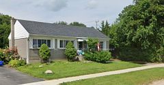 887 Philip Street, Peterborough, ON K9H 6E4