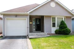 58 Hawkins Crescent, Tillsonburg, ON N4G 5K7