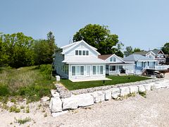 12895 Old Lakeshore Road W, Wainfleet, ON L0S 1V0