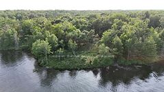 52 Hawkins Point Road, Georgian Bay, ON P0C 1H0