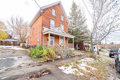 198 Mcallister Street, Pembroke, ON K8A 3G2