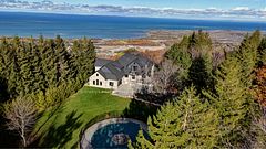 107 Maple Lane, Blue Mountains, ON N0H 2E0