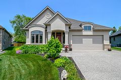 11 Emily Lane, Pelham, ON L0S 1E4