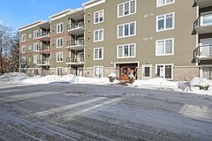 391 James Street W 302, Gravenhurst, ON P1P 0A5