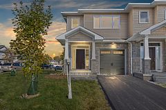 215 HERITAGE PARK Drive, Greater Napanee, ON K7R 3Y1