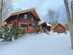 3 Greenbrae Crescent, Huron-Kinloss, ON N2Z 0B3