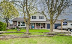 77 2nd Street Crescent, Hanover, ON N4N 3K3
