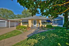 4013 Welland Street, Niagara Falls, ON L2G 6J7