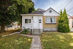 420 Macdonnell Street, Kingston, ON K7L 4E4