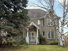 750 McPherson Crescent, Kincardine, ON N2Z 1M4