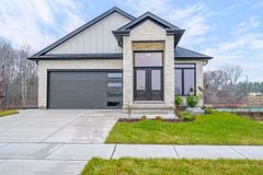 4225 Green Bend Road, London South, ON N6P 1J9