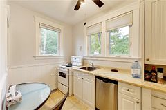 122 Forsyth Street East #1, Sarnia, ON N7T 6C3