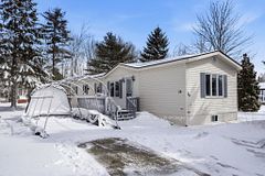 28-5279 County road 17 Highway, Alfred and Plantagenet, ON K0B 1A0