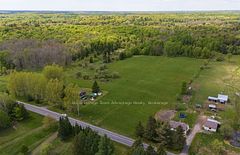 13 Lakeside Drive, McKellar, ON P2A 0B4