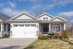 89 Gill Road, Lambton Shores, ON N0M 1T0