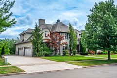 3542 MATTHEWS Drive, Niagara Falls, ON L2H 2Z1