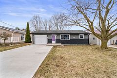161 HURON Street E, South Huron, ON N0M 1S1